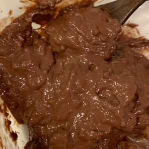 ぐ〜たら子の作ってみた!投稿(レンジで簡単♪なめらかチョコレートクリーム)