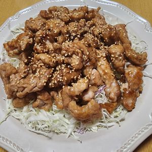 ナムディの作ってみた!投稿(焼いて絡めるだけ！「カリカリ豚こまの甘酢がらめ」)