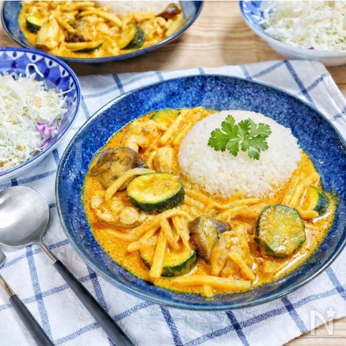 夏野菜たっぷり『イエローカレー』