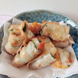 あーちゃん·͜· ♡の作ってみた!投稿(【しめじの梅しそ豚バラ巻き】お肉とキノコでボリューム満点♪)