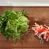 やみつき！【豆苗と豆もやしのさっぱりナムル】の工程1