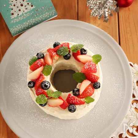 バウムクーヘンで作る いちごのリースケーキ By 松井さゆり レシピサイト Nadia ナディア プロの料理家のおいしいレシピ