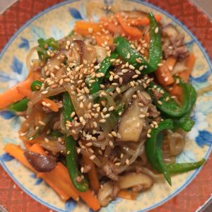 たりおの作ってみた!投稿(旨味たっぷり♡【しらたきと野菜のチャプチェ風炒め】腸活にも◎)