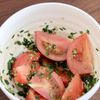 【5分で作れる！】トマトのニラの中華和えの工程2