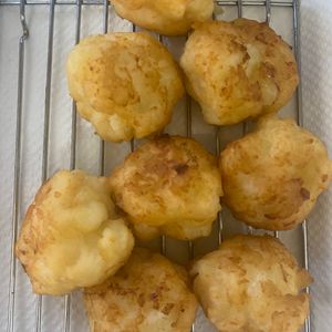 じゃがいもの作ってみた!投稿(エビとはんぺんのフワフワ揚げ)