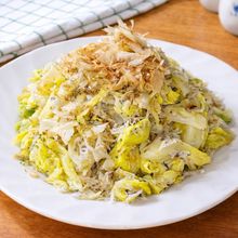 ごま油香る【春キャベツとしらすの塩麹和え】包丁いらず5分♪