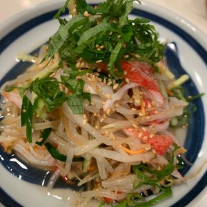 ぐ〜たら子の作ってみた!投稿(もやしときゅうりとカニカマのさっぱり和え)