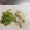 ほっとほどける🧡大根と鶏むね肉の″うめ〜スープ″の下準備