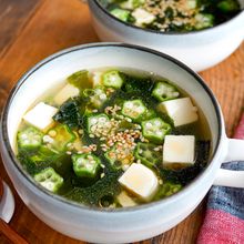 【オクラと豆腐のわかめスープ】とろんヘルシー♪簡単シンプル♪