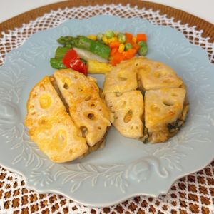 タツノオトシゴの作ってみた!投稿(【蓮根と大葉チーズライスピザ】もちっと香ばし!カリッとチーズ)