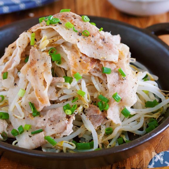 包丁いらず＆放置で完成♪『豚バラもやしの重ね焼き』