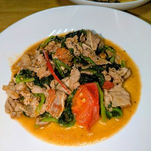 joe sanの作ってみた!投稿(牛こまとほうれん草とトマトのスタミナ炒め)