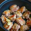 ダブルチーズの鶏肉のトマトチーズ煮の工程3