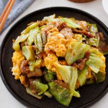 『ふんわり卵の回鍋肉』ご飯が進む甘味噌味！子どもも喜ぶ♬