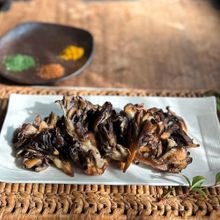 味変が楽しい！　舞茸の揚げ焼き