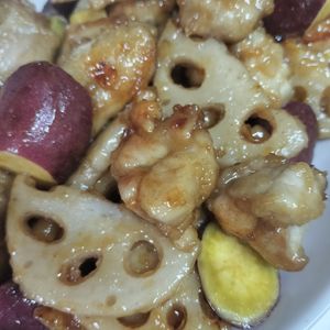 TMKの作ってみた!投稿(さつまいもと蓮根と鶏肉の甘酢炒め☆食感が楽しい♩絶品おかず)