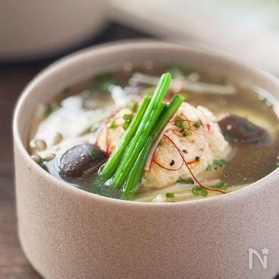 きのこと鶏だんごの旨塩スープ【#手が汚れない #包丁いらず】