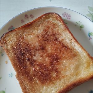 KUMIKOの作ってみた!投稿(【シナモンシュガーバタートースト】フライパンでカリうまっ♡)