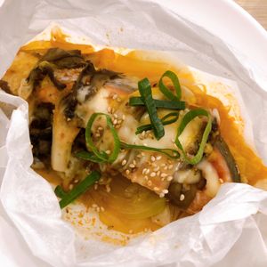 1032950の作ってみた!投稿(ご飯が進むレンチンおかず☆『鮭の韓国風包み蒸し』)
