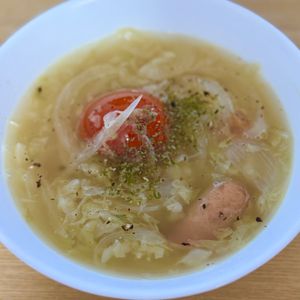 Tsuneaki Okadaの作ってみた!投稿(千切り野菜のあったかスープ)