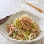 春キャベツとちくわの塩麹レモンマヨ和え
