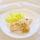 鶏胸肉のオニオンソテー