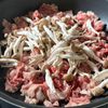 包丁まな板不要!【豚こまズッキーニのバタポンチーズ】の工程3
