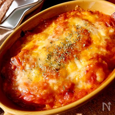 トマトジュースで作る♪とろとろトマトシーフードグラタン