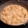 【鶏とみそのうま味を堪能!!】新じゃがのみそそぼろ煮の工程5