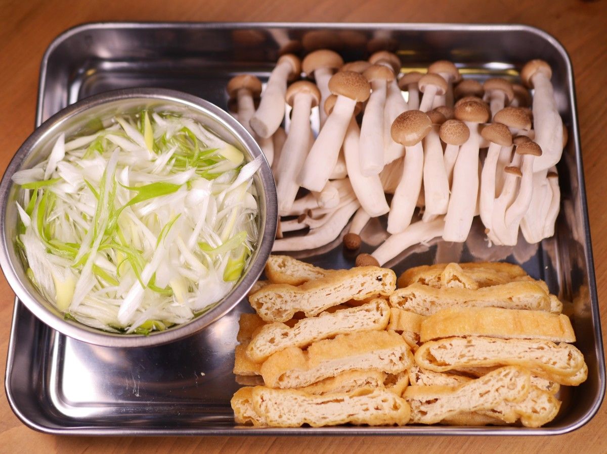 1分おつまみシリーズ③しめじと油揚げのやみつきネギポン酢😋 | レシピ