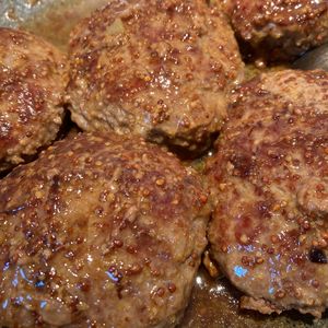 bo-zu3の作ってみた!投稿(粒マスタードの照り焼きハンバーグ【冷凍・作り置き】)