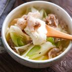 豆腐と白ネギのうま塩スープ【ヘルシー♪ネギの香りがたまらん】