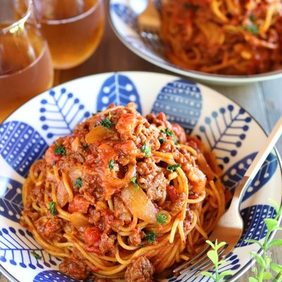 お肉ごろごろボロネーゼ【ワンパン＊パスタ別茹で不要】