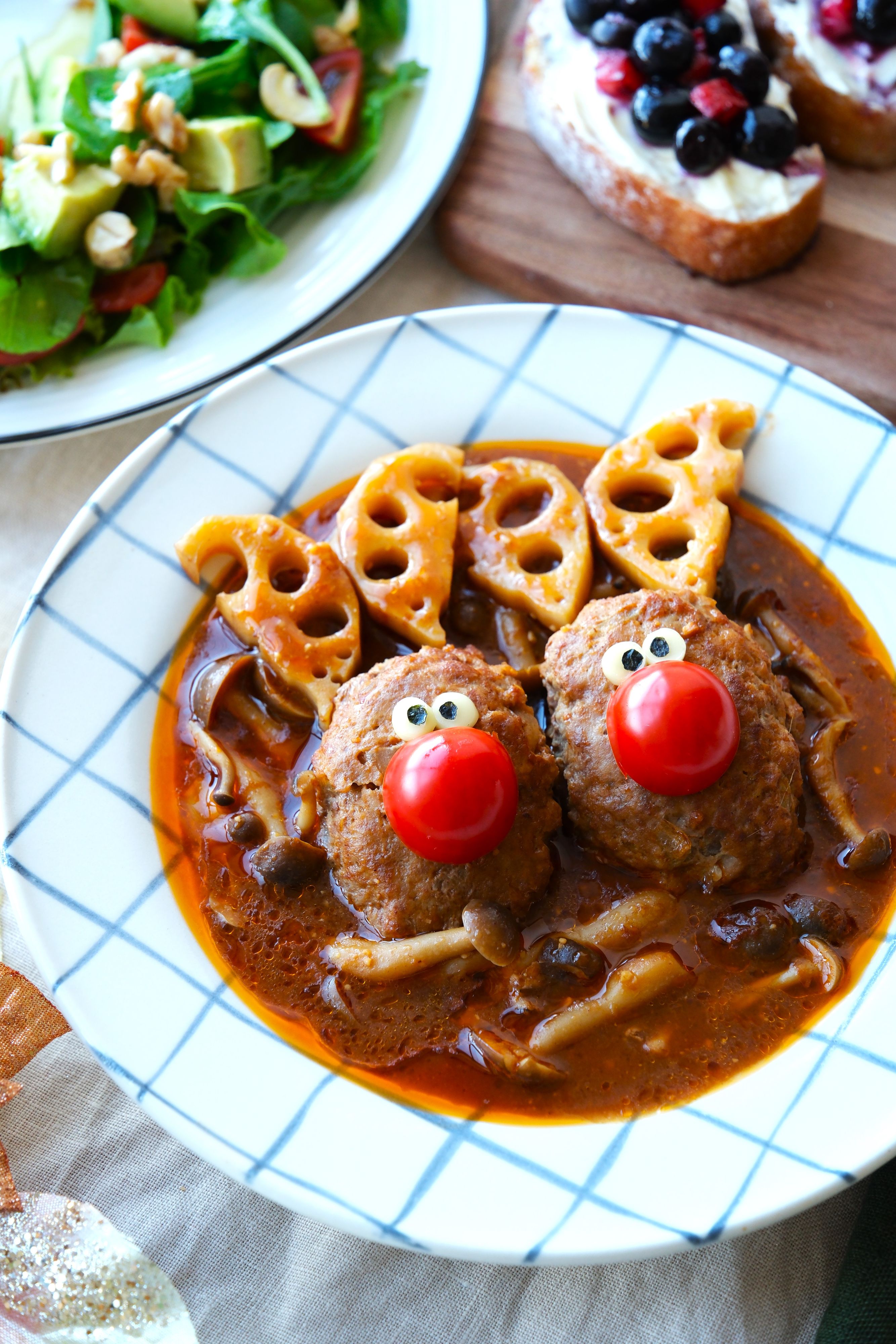 トナカイのデミハンバーグ】クリスマスレシピ | レシピサイトNadia