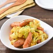 ワンパンで完成【焼きカリフラワーのカレーチーズ和え】