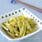新じゃがの青のりカレーきんぴら