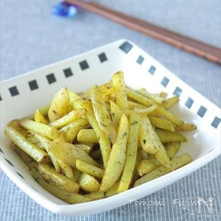 新じゃがの青のりカレーきんぴら By 藤原朋未 レシピサイト Nadia ナディア プロの料理家のおいしいレシピ