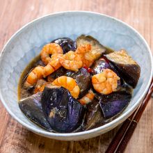 安定の我が家のおばんざい「茄子と海老の煮物」
