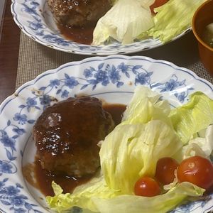 Hikeyの作ってみた!投稿(『おうちレストラン』魅惑のハンバーグ 赤ワインソースがけ)