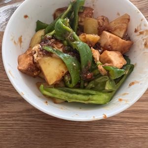 1175104の作ってみた!投稿(【豚肉とじゃがいもで青椒肉絲】天才的に旨い♡時短でパパッと！)