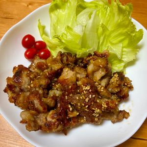 kkkの作ってみた!投稿(【包丁不要!カリカリ豚こまの甘酢ごま和え】子供爆食♡︎)