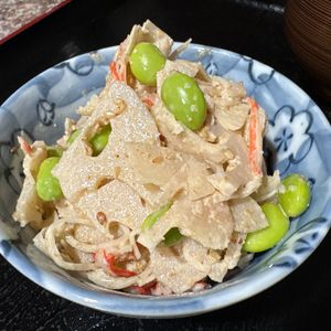 おかむーの作ってみた!投稿(蓮根と枝豆とカニカマの旨ぽんごまマヨ和え【花粉対策にも◎】)