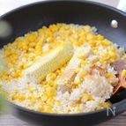 フライパンで簡単　醤油が香ばしい、和風とうもろこしピラフ