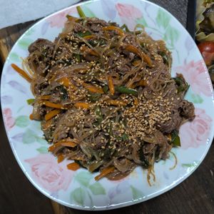 1533723の作ってみた!投稿(【戻し不要！革命的な味】フライパン1つ豚こま肉のチャプチェ)