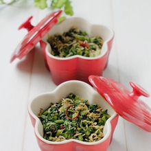 常備菜やおつまみに＊黒胡椒風味のかぶの葉ふりかけ