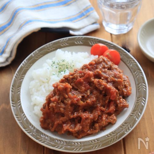 煮込み10分でも濃厚!無水キーマカレー