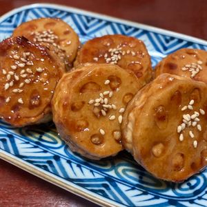 りんごの作ってみた!投稿(甘辛照り焼き【シャキシャキ蓮根のはさみ焼き】)