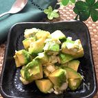 食べだすと止まらない♡アボカドのナムル