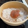 箸が止まらない！やみつき副菜【しらたきの明太バター炒め】の工程2