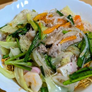 まゆのの作ってみた!投稿(【ガーリック香る、男子喜ぶ皿うどん】)
